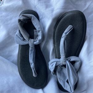 SANUK
Women's Sanuk, Yoga Sling back Thong Sandal size 7